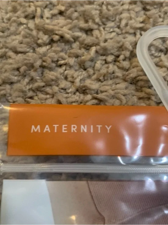 NWT Isabel Maternity Taupe Shapewear Shorts XS - Picture 4 of 7